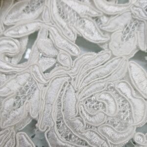 Guipur blanco bordado