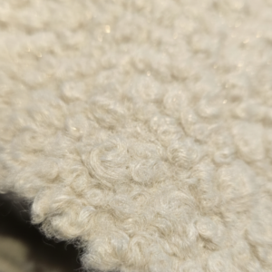 Tela borrego sintético de pelo corto para disfraces, manualidades y tapizados